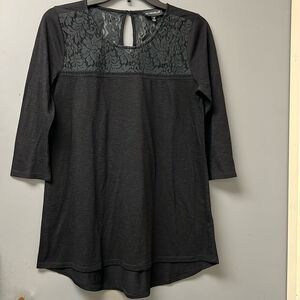 My Michelle Womens Long Sleeves Top Size M Lace Front and Back Top Black